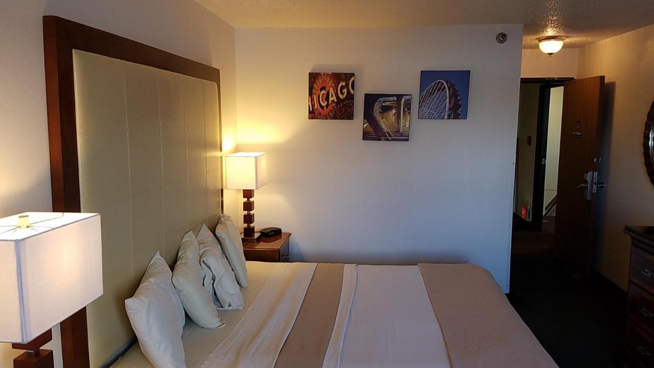 Americas Best Value Inn Zumbrota Exterior photo