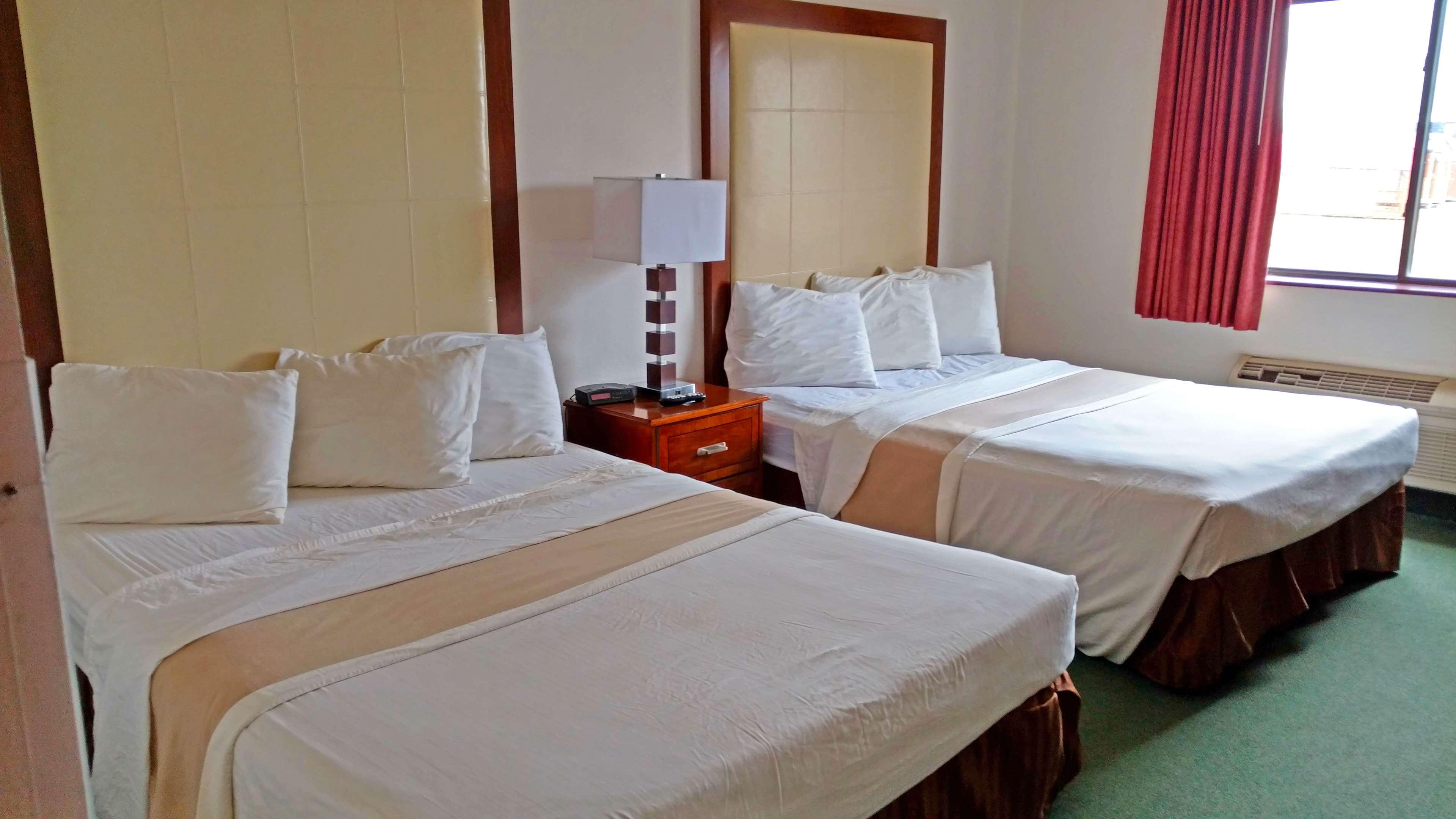 Americas Best Value Inn Zumbrota Exterior photo