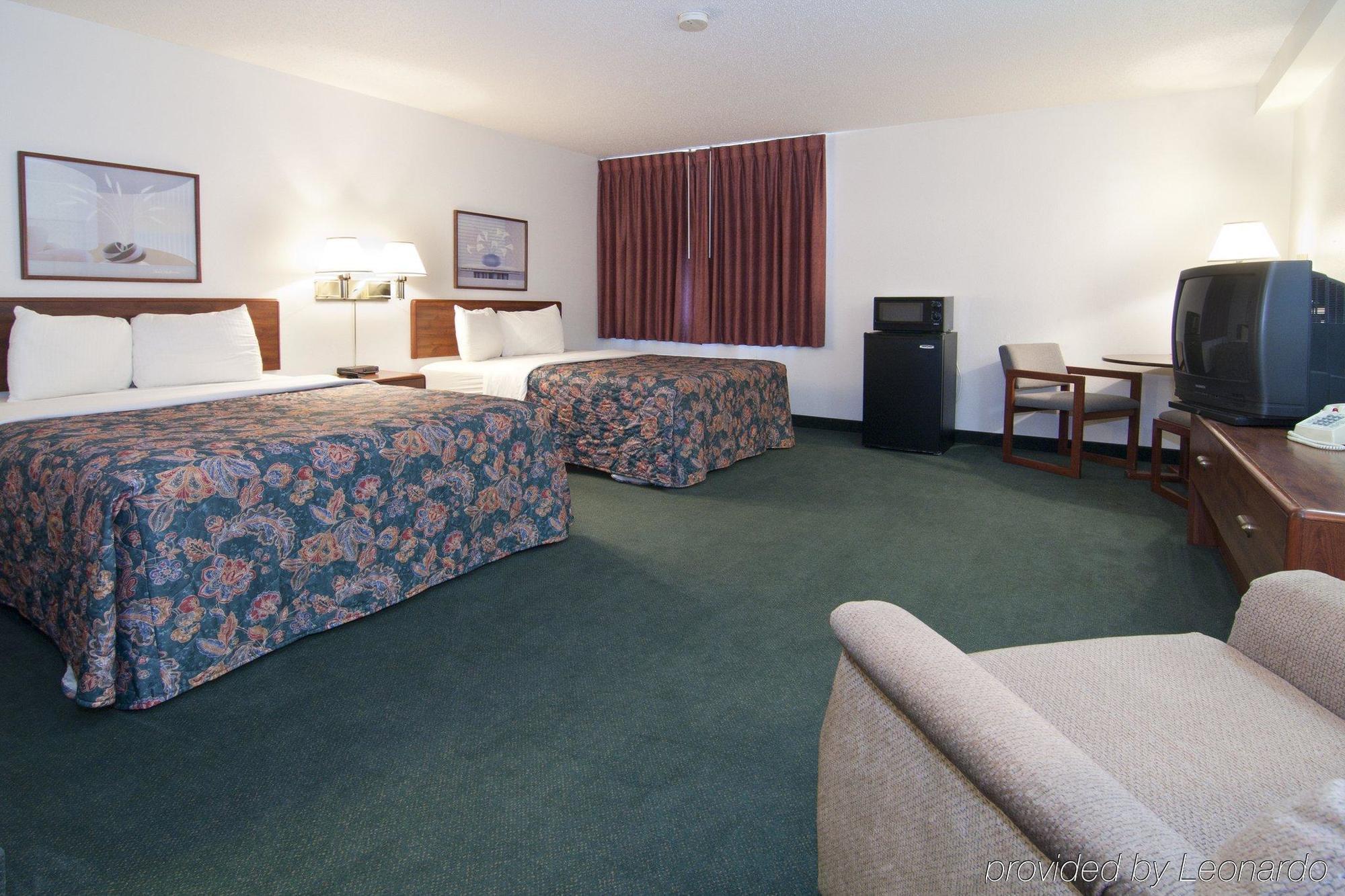 Americas Best Value Inn Zumbrota Exterior photo